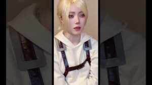 【進撃の巨人/アニ】コスプレしたまま声真似してみた#attackontitan #cosplay #声真似