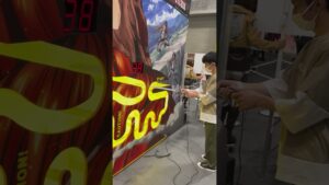 【大阪コミコン】進撃の巨人のイライラ棒に挑戦した結果… #Short