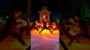 【進撃の巨人】ヲタ芸のプロが巨人化を全力で表現してみた！【僕の戦争/神聖かまってちゃん】「シュン・iza・若丸・白アルス・ほーくあい】#進撃の巨人#shorts