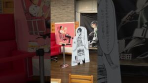 進撃の巨人ミュージアムのリヴァイの椅子がカッコ良すぎでしょ😼