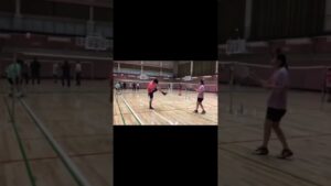 奇行種 #shorts #badminton #バドミントン #進撃の巨人