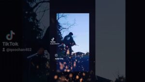 進撃の巨人コスプレでスケボー乗ってみた